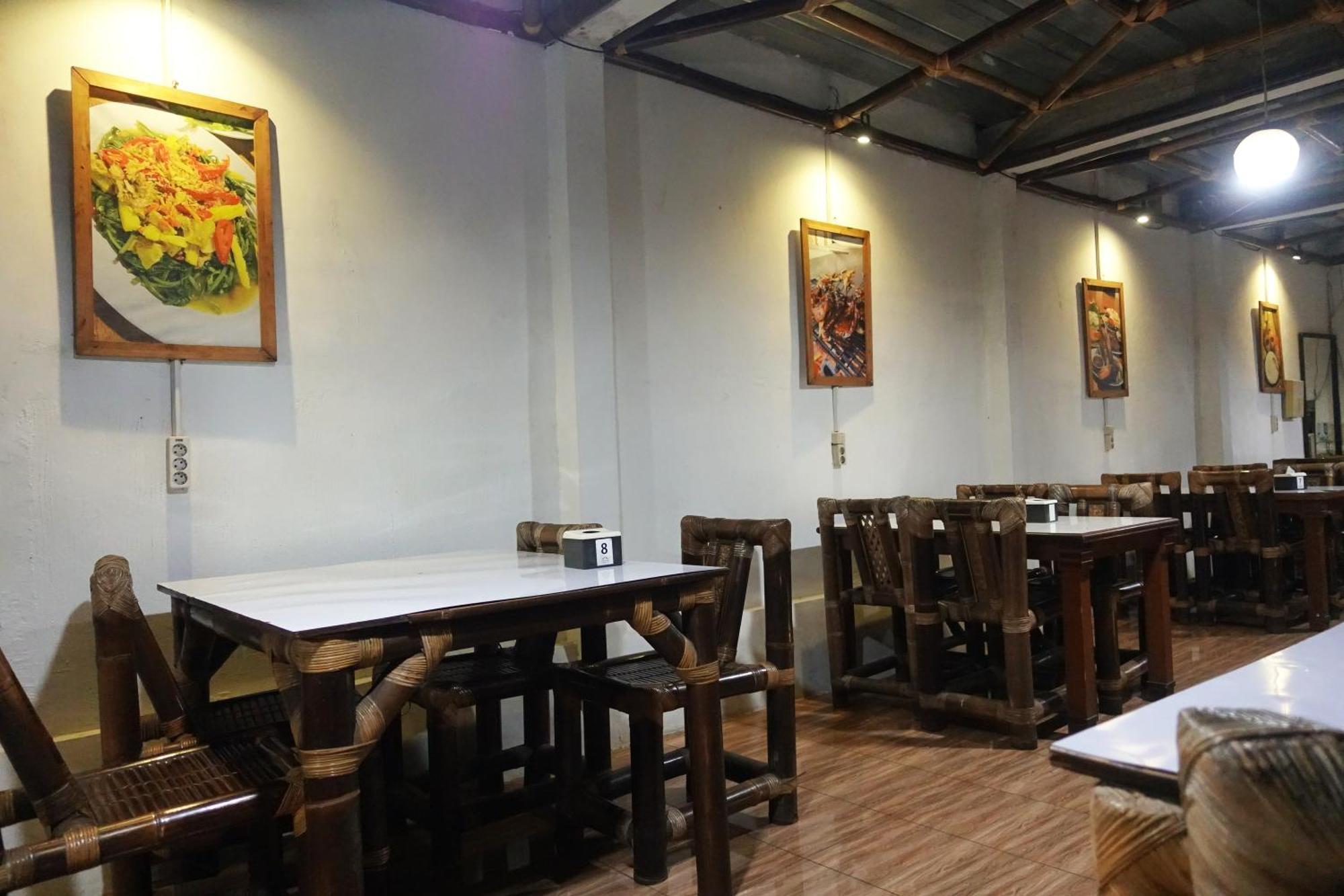 Saung Balibu Hotel Lembang Exterior photo