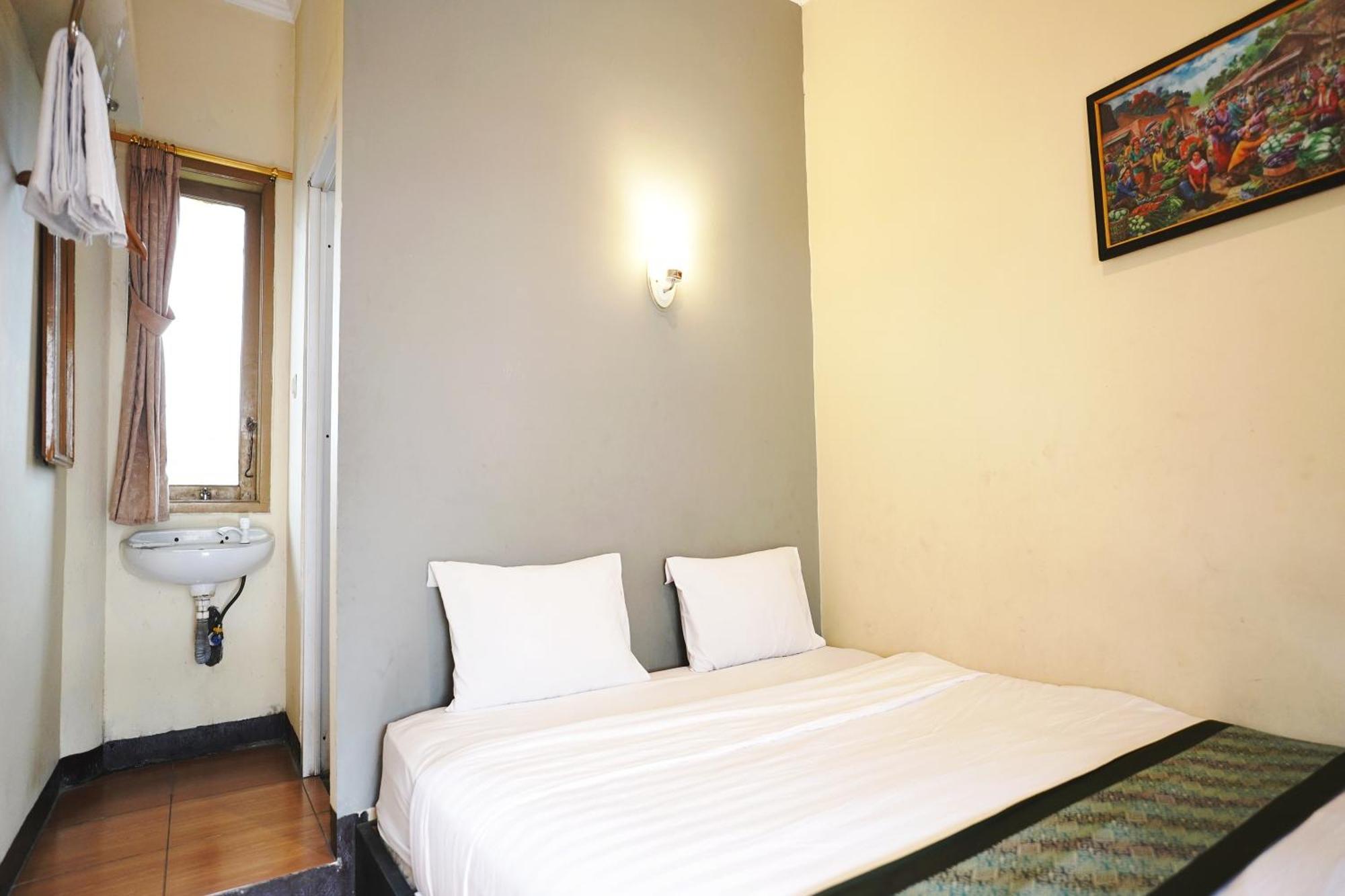 Saung Balibu Hotel Lembang Exterior photo
