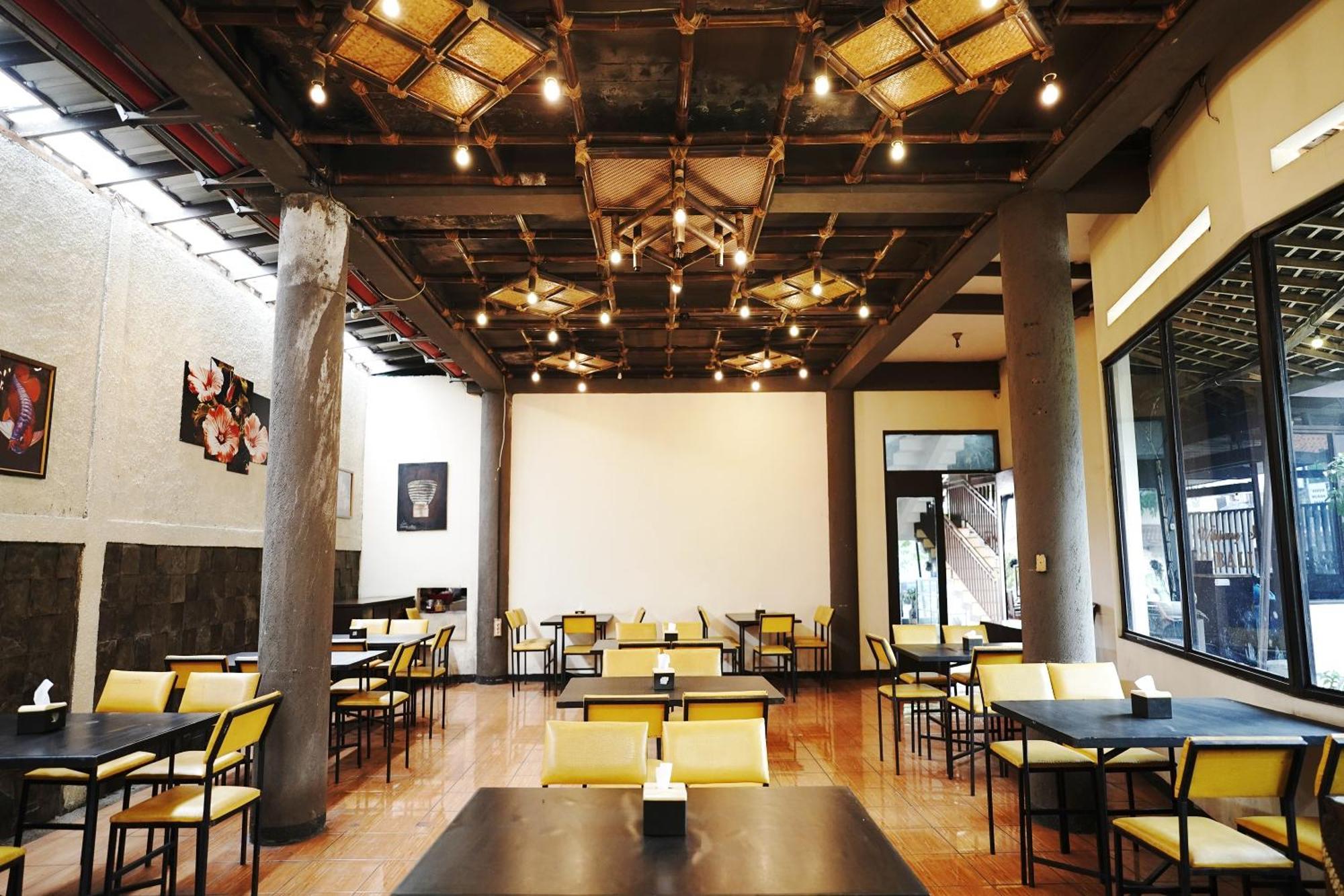 Saung Balibu Hotel Lembang Exterior photo