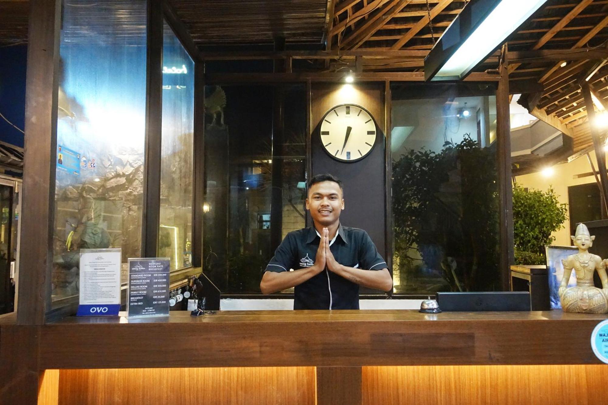 Saung Balibu Hotel Lembang Exterior photo